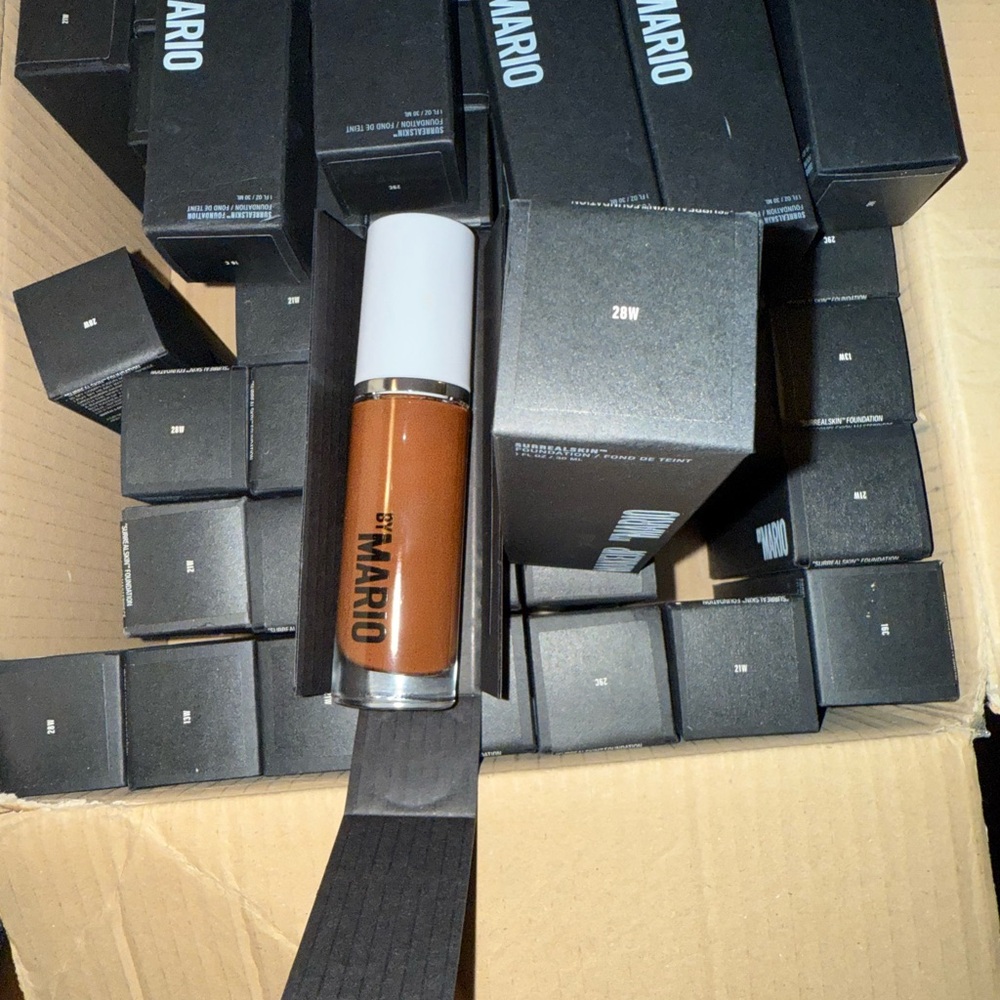 SURREALSKIN® FOUNDATION - Shade 29W